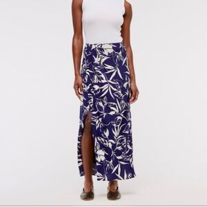 ABERCROMBIE Mid-rise Sarong Maxi Skirt